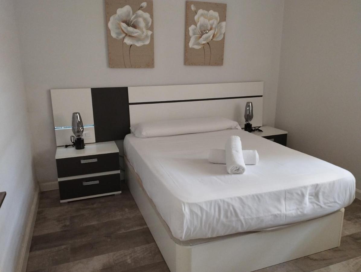 Los Nidos Carihuela New&Beach Torremolinos Bagian luar foto